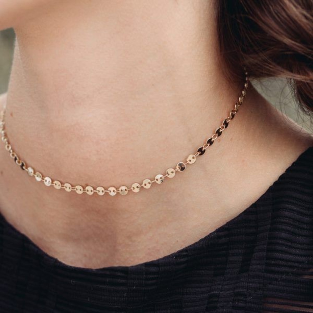 New! A Marie! dainty gold choker